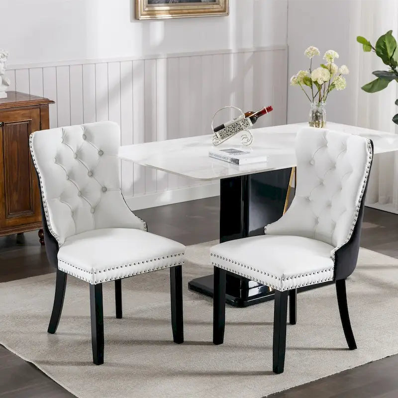 Lot de 2 chaises de salle à manger à dossier haut, chaises de cuisine en cuir PU rembourrées avec poignée arrière et pieds en bois