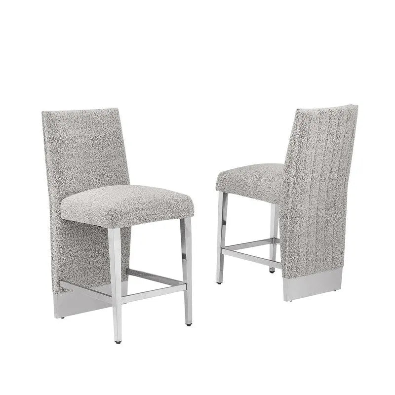 Chaise plissée avec bordure de clous chromés « Best Quality Furniture » - S.O.
